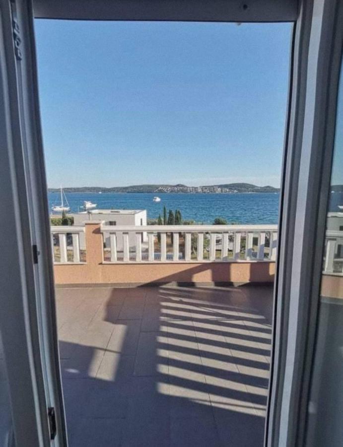 Apartment Lotus Trogir Buitenkant foto