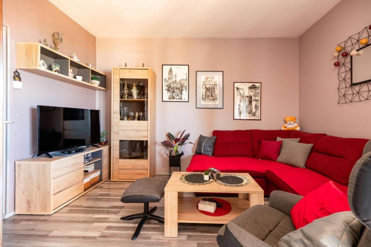 Apartment Lotus Trogir Buitenkant foto