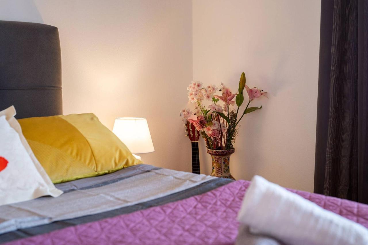 Apartment Lotus Trogir Buitenkant foto