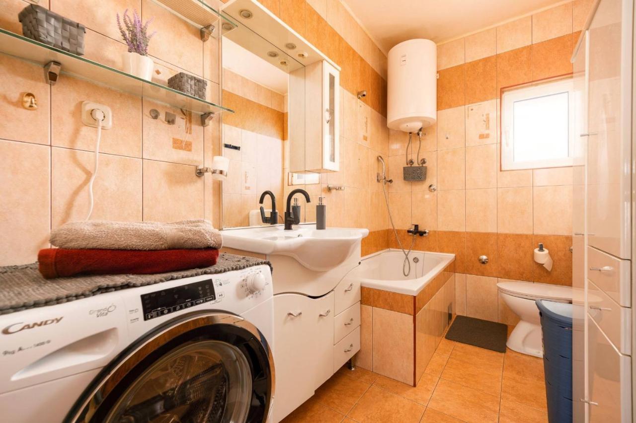 Apartment Lotus Trogir Buitenkant foto
