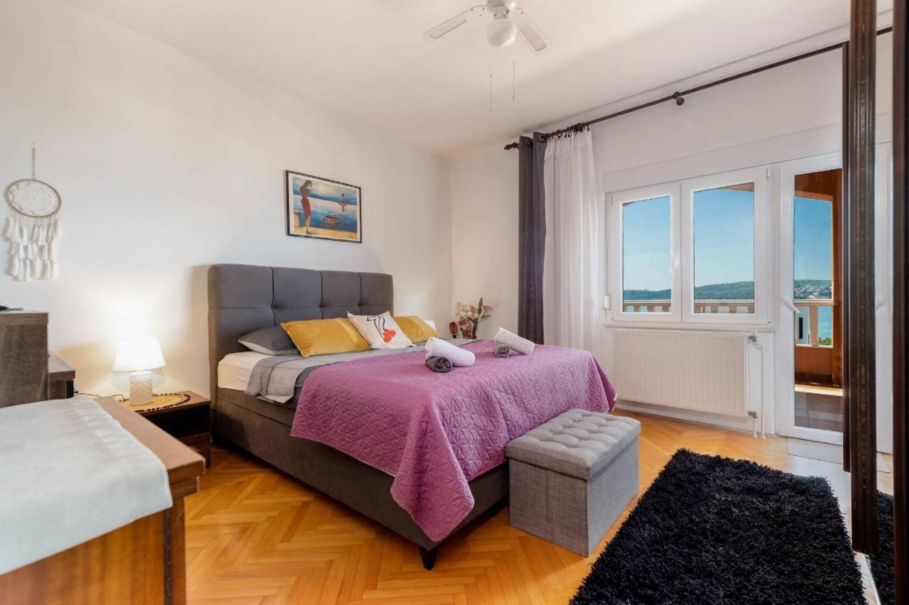 Apartment Lotus Trogir Buitenkant foto