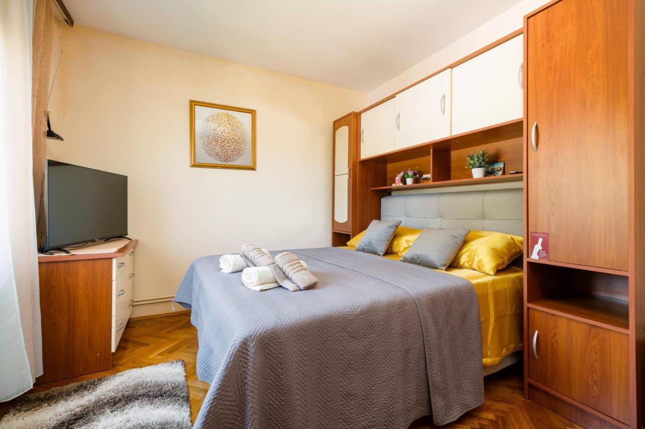 Apartment Lotus Trogir Buitenkant foto