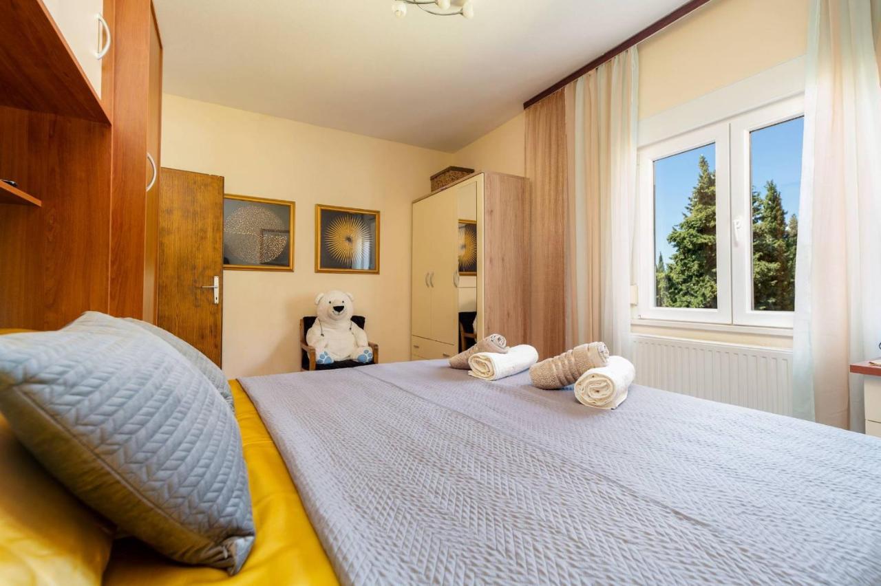 Apartment Lotus Trogir Buitenkant foto
