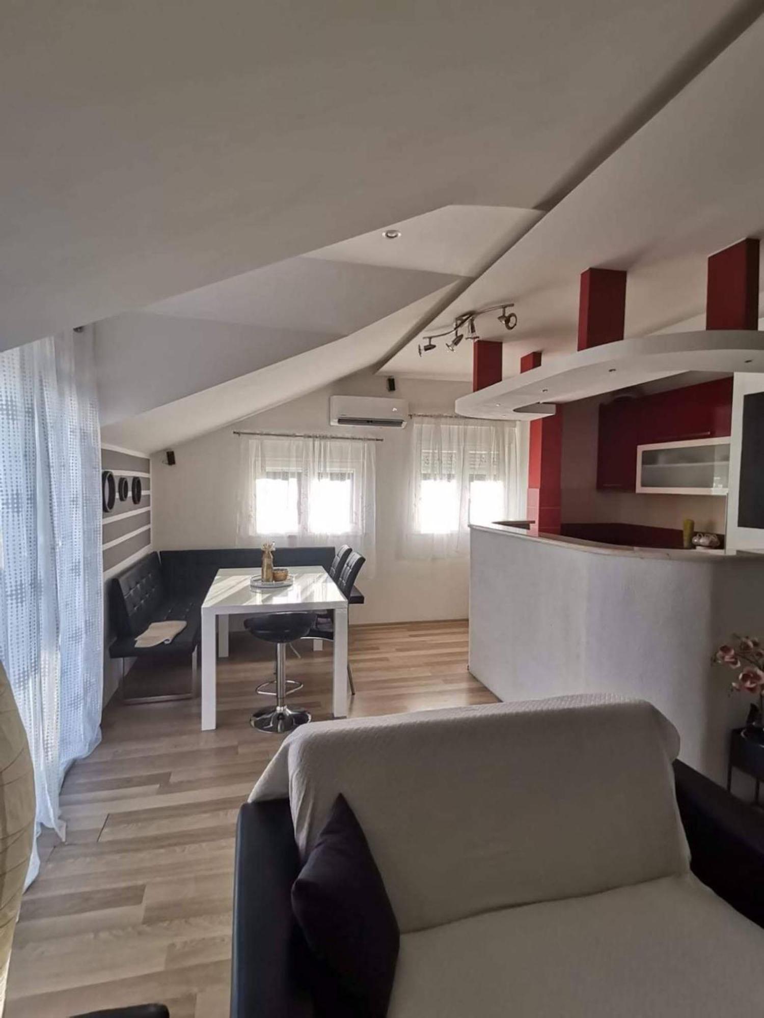 Apartment Lotus Trogir Kamer foto
