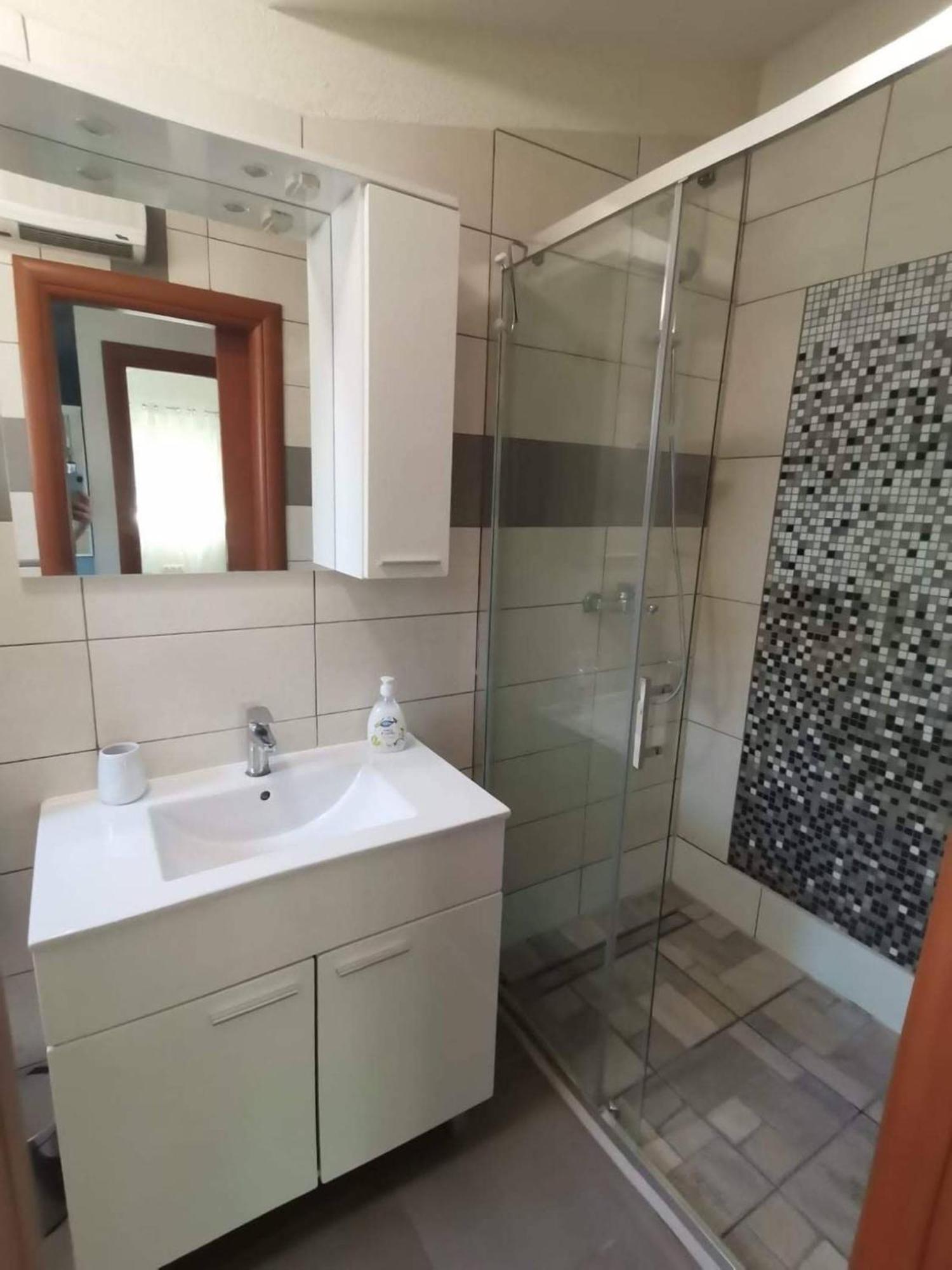 Apartment Lotus Trogir Kamer foto